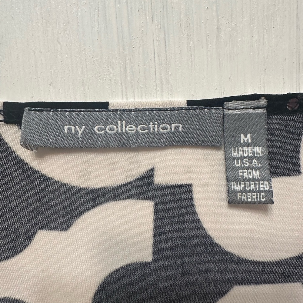 NY Collection Tunic Top M Black White Geometric Belted Empire Waist Retro Mod - Picture 6 of 9